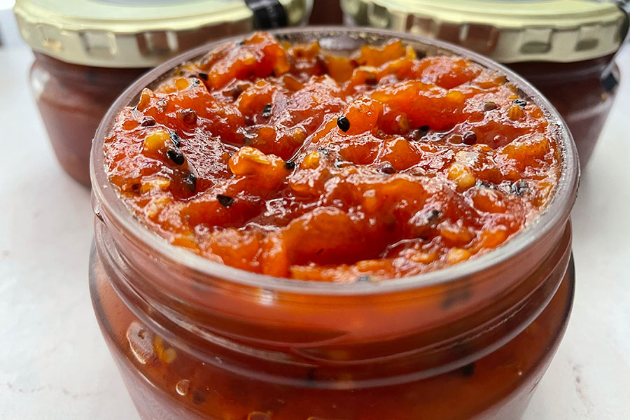 Spiced tomato chutney