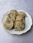 Cardamon/pistachio shortbread